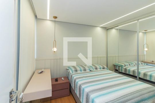 Suíte de apartamento à venda com 2 quartos, 60m² em Jaraguá, Belo Horizonte