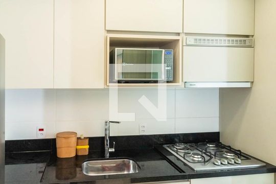Cozinha de apartamento à venda com 2 quartos, 60m² em Jaraguá, Belo Horizonte