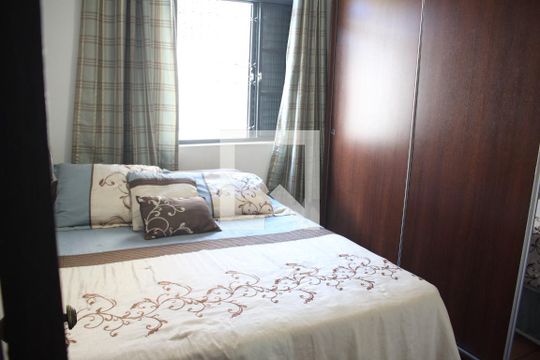 Quarto 1 de casa para alugar com 4 quartos, 167m² em Eldorado, Contagem