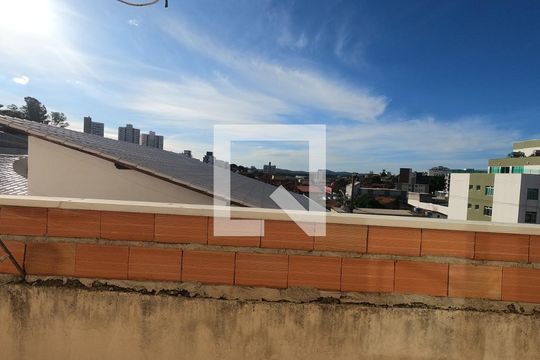  vista/ Quarto 2 de casa à venda com 2 quartos, 90m² em Centro, Betim