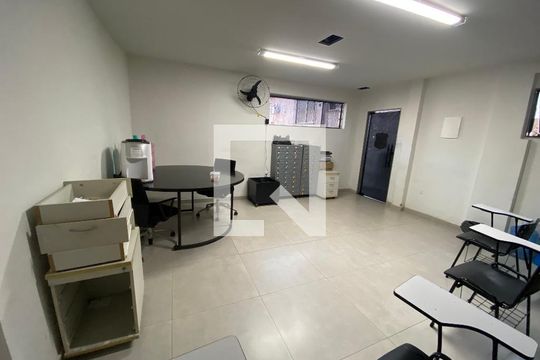 Casa à venda com 4 quartos, 350m² em Freguesia (jacarepaguá), Rio de Janeiro