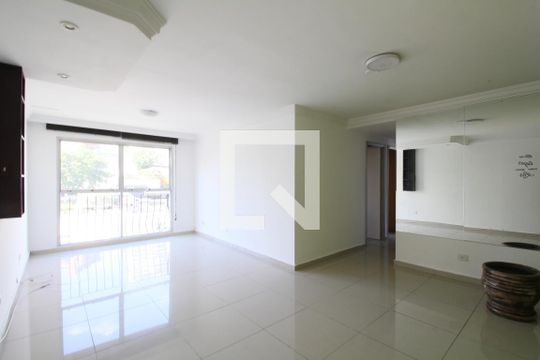 Sala de apartamento à venda com 3 quartos, 80m² em Jardim Londrina, São Paulo