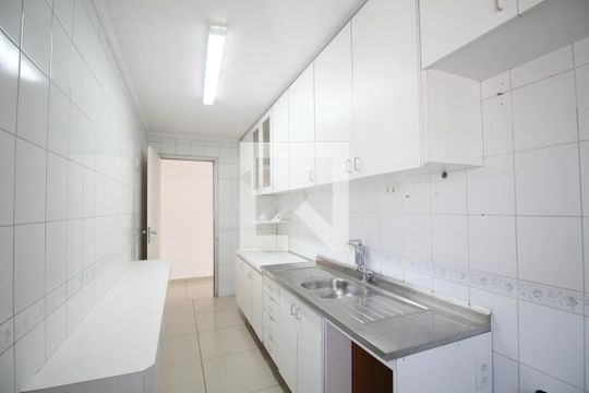 Cozinha - Armários de apartamento à venda com 3 quartos, 80m² em Jardim Londrina, São Paulo