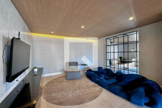 Área comum de kitnet/studio para alugar com 1 quarto, 27m² em Jardim das Acacias, São Paulo