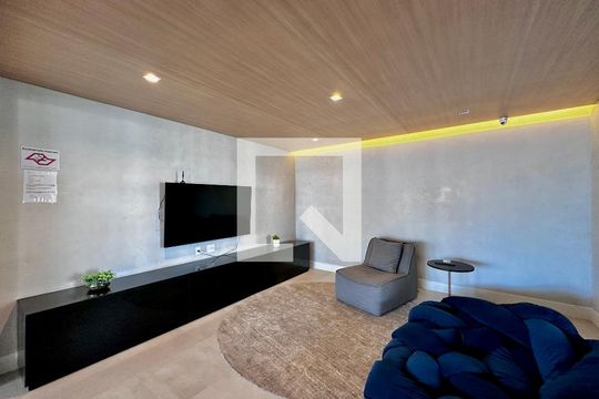 Área comum de kitnet/studio para alugar com 1 quarto, 27m² em Jardim das Acacias, São Paulo