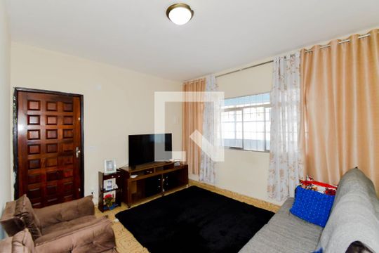Casa à venda com 2 quartos, 216m² em Jardim Santa Emilia, Guarulhos