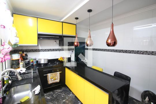Cozinha de casa à venda com 3 quartos, 400m² em Novo Osasco, Osasco