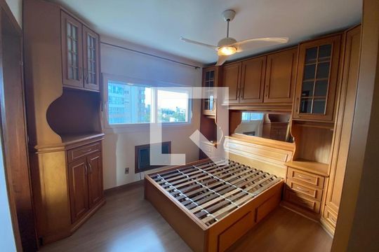Quarto Suíte de apartamento à venda com 4 quartos, 110m² em Centro, Canoas