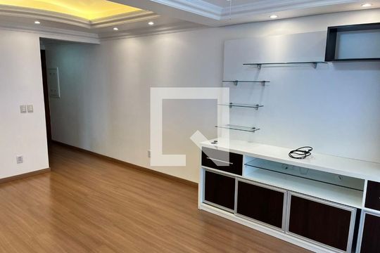 Sala de apartamento à venda com 4 quartos, 110m² em Centro, Canoas