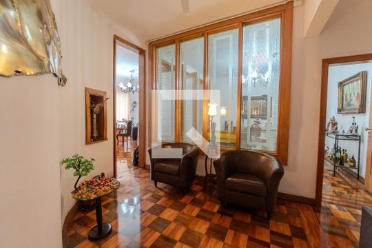Apartamento à venda com 4 quartos, 208m² em Bela Vista, São Paulo