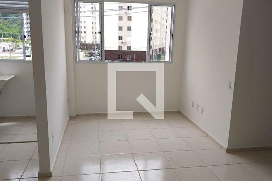 Apartamento à venda com 2 quartos, 50m² em Camorim, Rio de Janeiro