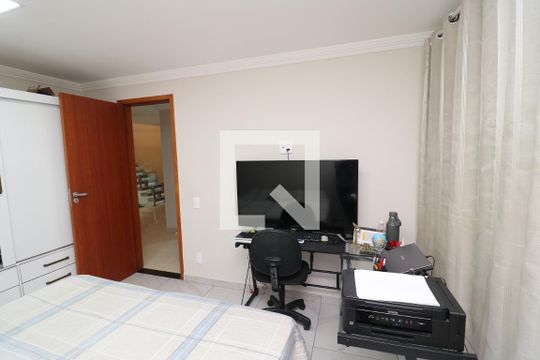 Quarto 2 de casa à venda com 4 quartos, 600m² em Tauá, Rio de Janeiro