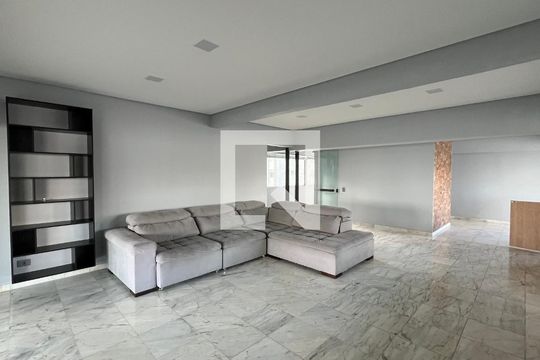 Sala de TV de apartamento à venda com 4 quartos, 337m² em Paraíso, São Paulo