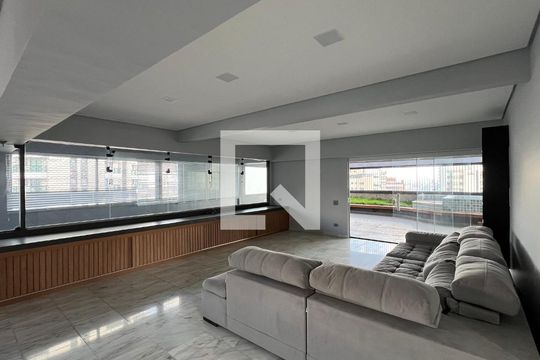 Sala de TV de apartamento à venda com 4 quartos, 337m² em Paraíso, São Paulo