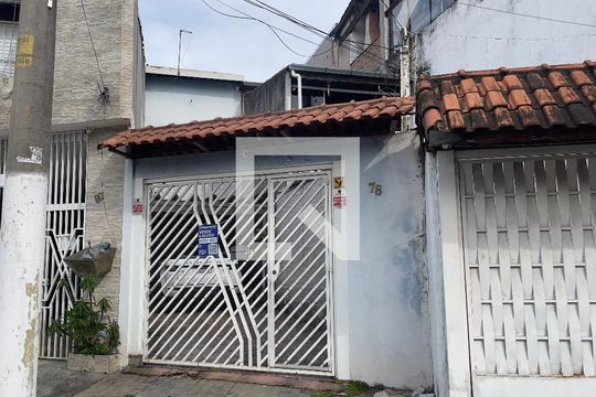 Fachada e Placa de casa à venda com 2 quartos, 142m² em Jardim Danfer, São Paulo