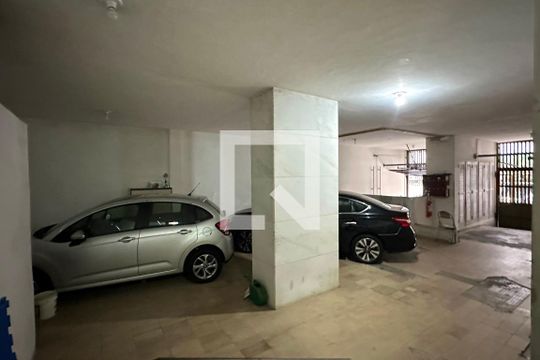 Garagem de apartamento à venda com 3 quartos, 152m² em Copacabana, Rio de Janeiro