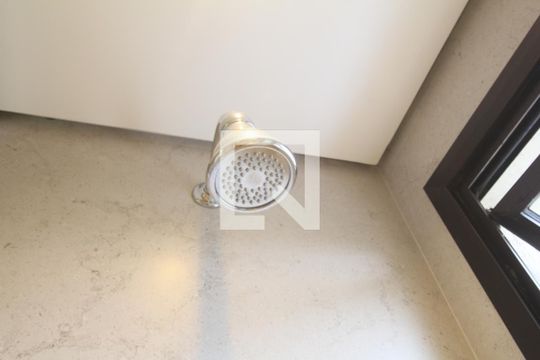 Banheiro Suíte de apartamento à venda com 3 quartos, 70m² em Vila Andrade, São Paulo