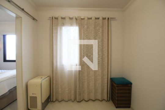 Quarto 1 de apartamento à venda com 3 quartos, 70m² em Vila Andrade, São Paulo