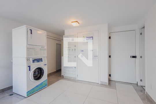 Lavanderia de apartamento à venda com 2 quartos, 58m² em Cerqueira César, São Paulo