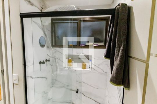 Banheiro de apartamento para alugar com 1 quarto, 62m² em Vila Andrade, São Paulo