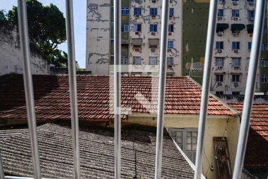 Vista do Quarto 1 de apartamento à venda com 2 quartos, 65m² em Vila Isabel, Rio de Janeiro