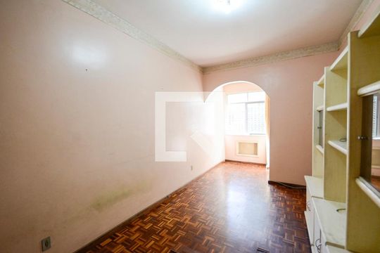 Sala de apartamento à venda com 2 quartos, 65m² em Vila Isabel, Rio de Janeiro