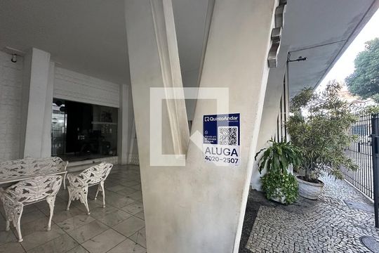 Placa de kitnet/studio para alugar com 1 quarto, 28m² em Flamengo, Rio de Janeiro