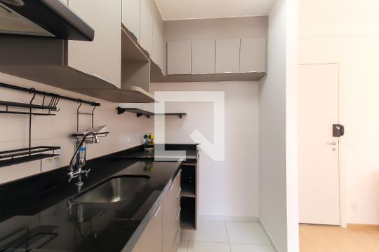 Cozinha de apartamento para alugar com 2 quartos, 38m² em Mooca, São Paulo