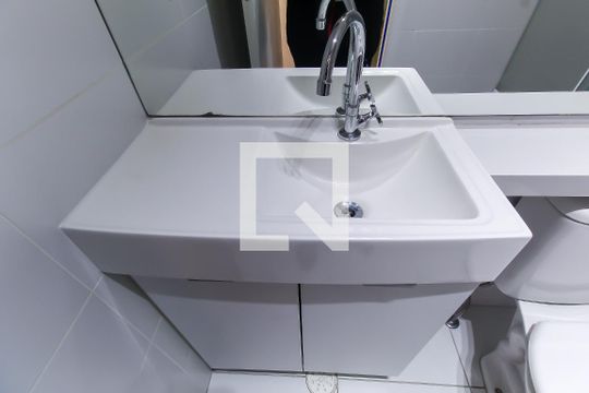 Banheiro de apartamento para alugar com 2 quartos, 38m² em Mooca, São Paulo