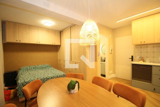 Studio de kitnet/studio à venda com 1 quarto, 35m² em Jardim Mirante, São Paulo