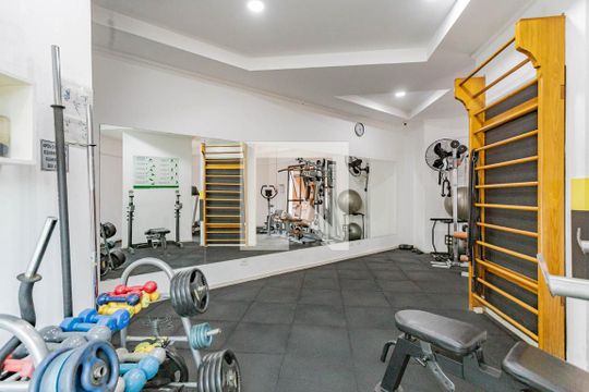 Academia de apartamento para alugar com 1 quarto, 42m² em Aclimação, São Paulo
