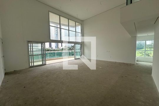 Sala de apartamento para alugar com 4 quartos, 338m² em Alphaville Empresarial, Barueri