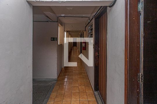 Área comum de apartamento para alugar com 1 quarto, 25m² em Aclimação, São Paulo