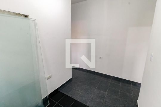 Sala de casa para alugar com 2 quartos, 70m² em Jardim Helena, Taboão da Serra