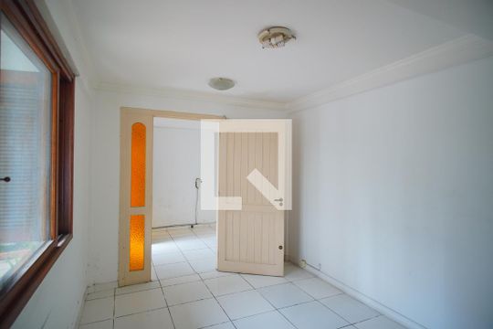 Casa à venda com 5 quartos, 345m² em Higienópolis, Porto Alegre