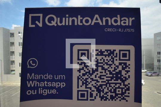 Placa instalada de apartamento para alugar com 2 quartos, 50m² em Guaratiba, Rio de Janeiro
