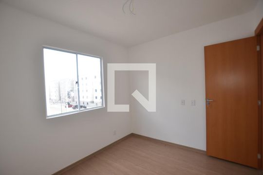 Quarto  1 de apartamento para alugar com 2 quartos, 50m² em Guaratiba, Rio de Janeiro