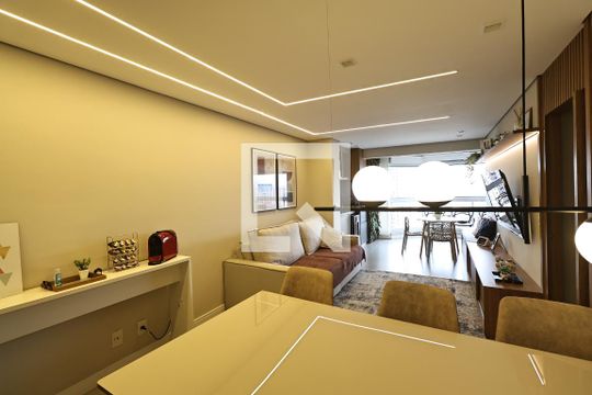 Sala de apartamento à venda com 3 quartos, 91m² em Vila Assunção, Santo André