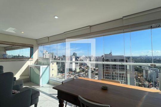 Varanda de kitnet/studio à venda com 1 quarto, 57m² em Pinheiros, São Paulo
