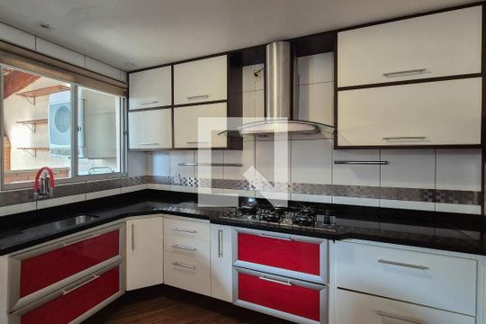 Cozinha - Armários de casa de condomínio à venda com 3 quartos, 111m² em Taboão, São Bernardo do Campo