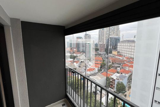 Sacada de kitnet/studio para alugar com 1 quarto, 30m² em Pinheiros, São Paulo