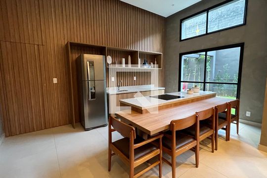 Área comum de kitnet/studio para alugar com 1 quarto, 30m² em Pinheiros, São Paulo