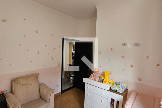 Quarto de casa de condomínio para alugar com 3 quartos, 118m² em Jardim Eucaliptos
, Sorocaba