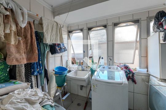 Área de Serviço de apartamento à venda com 4 quartos, 175m² em Bela Vista, São Paulo