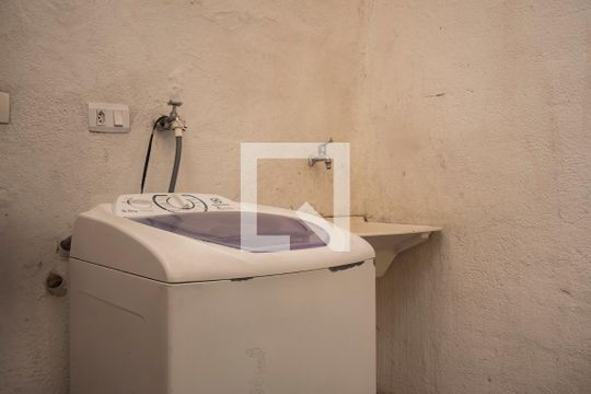 Área comum - Lavanderia de kitnet/studio para alugar com 1 quarto, 18m² em Vila Clementino, São Paulo
