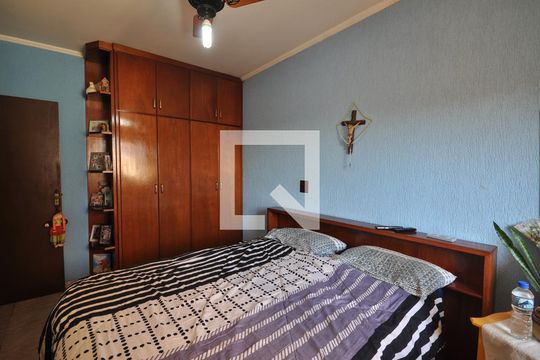 Quarto 1 de casa à venda com 3 quartos, 325m² em Vila Santa Terezinha (zona Norte), São Paulo