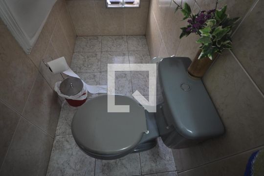 Lavabo de casa à venda com 3 quartos, 325m² em Vila Santa Terezinha (zona Norte), São Paulo
