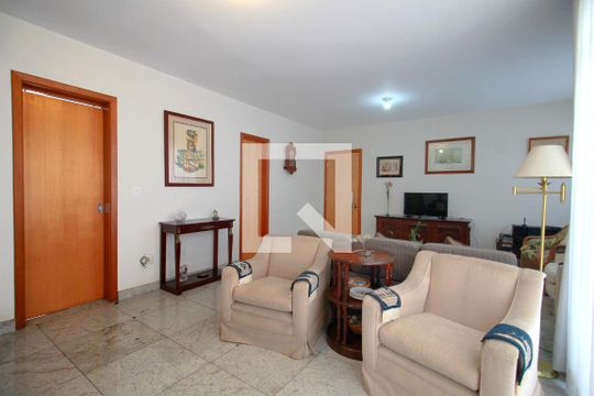 Sala de apartamento para alugar com 4 quartos, 165m² em Buritis, Belo Horizonte