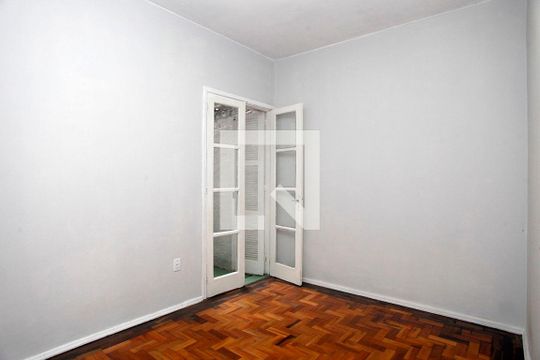 Quarto de apartamento à venda com 1 quarto, 50m² em Floresta, Porto Alegre
