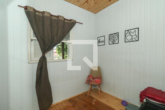 Quarto de casa à venda com 4 quartos, 65m² em Rubem Berta, Porto Alegre
